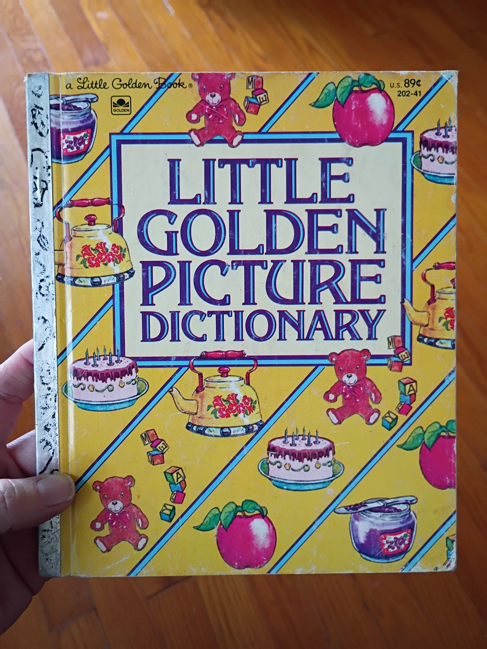 Vintage 1981 A Little Golden Book Little Golden Picture Dictionary